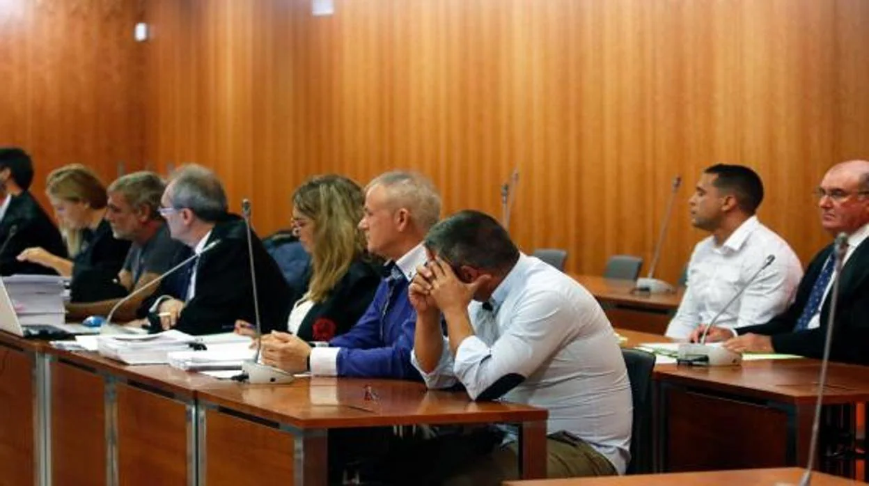 Banquillo de los acusados en el juicio de Lucía Garrido
