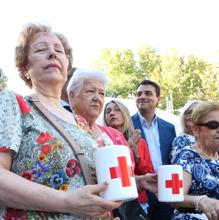 Cruz Roja dedica su Día de la Banderita a las personas mayores