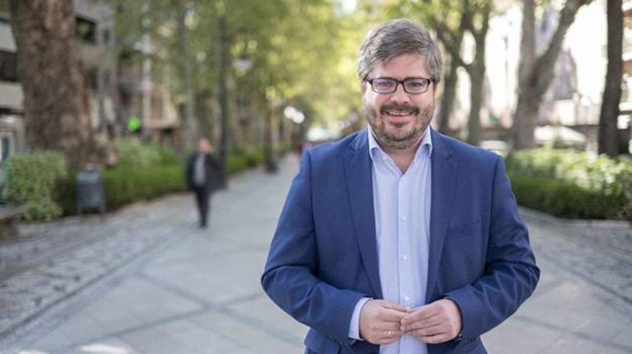 El diputado de Ciudadanos por Granada, Fran Hervías, repetirá en las listas.