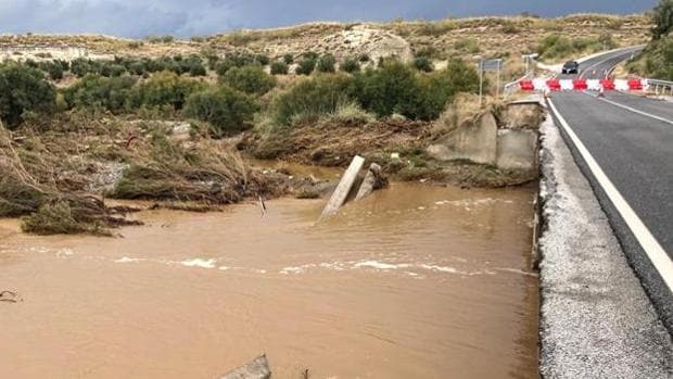 Baza reclama 2 millones de euros por los daños de la gota fría a su paso por Granada