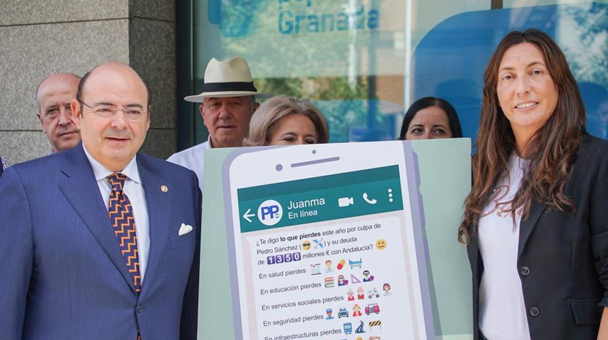 El presidente del PP en Granada, Sebastián Pérez, este jueves, junto a Loles López.