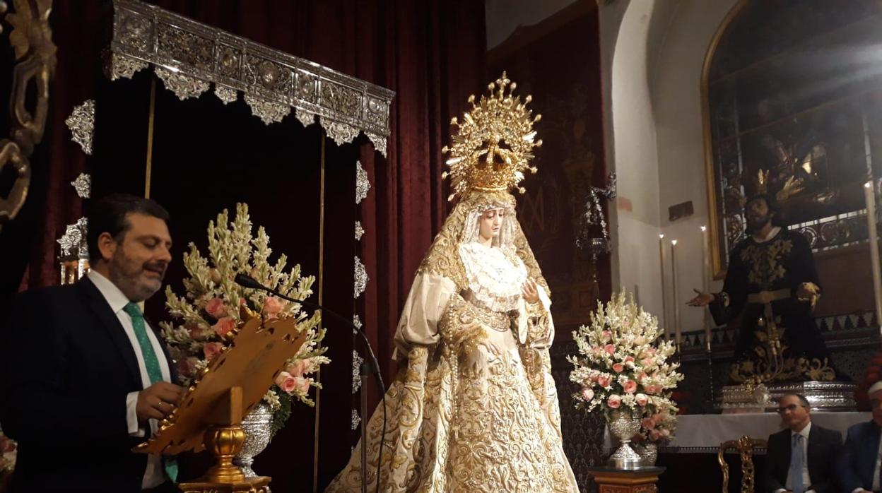 Jesús Devesa, durante el pregón en la capilla de Monte-Sión