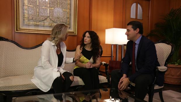 La Junta acelera el pago de 7 millones al Ayuntamiento de Córdoba por la ayuda a domicilio