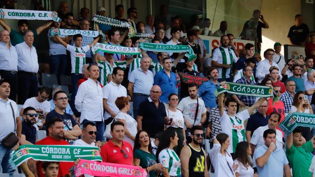 El Córdoba hace coincidir su partido ante el San Fernando con el fútbol sala