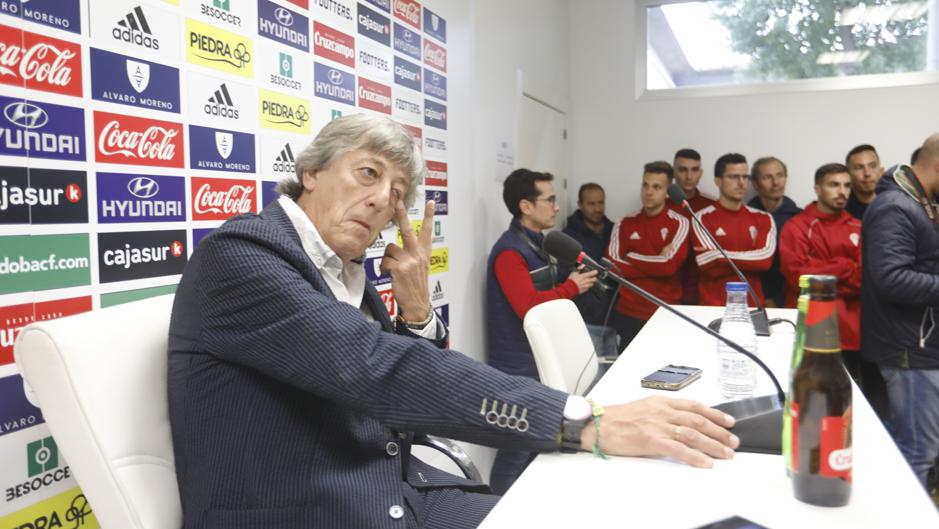 Vídeo Córdoba CF | Enrique Martín: «Me voy por un tema personal que ha ido limándome; no es físico»