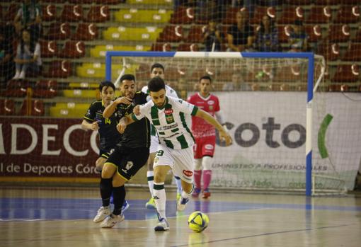 El Córdoba Patrimonio protagoniza una espectacular remontada ante O Parrulo (3-2)