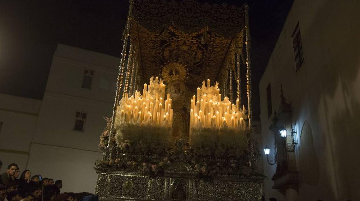 Virgen del Rosario del Perdón, a su salida esta pasada Madrugada