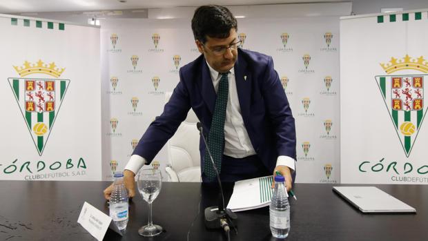 ¿Cuál es la posible salida o solución a la situación que vive el Córdoba CF?