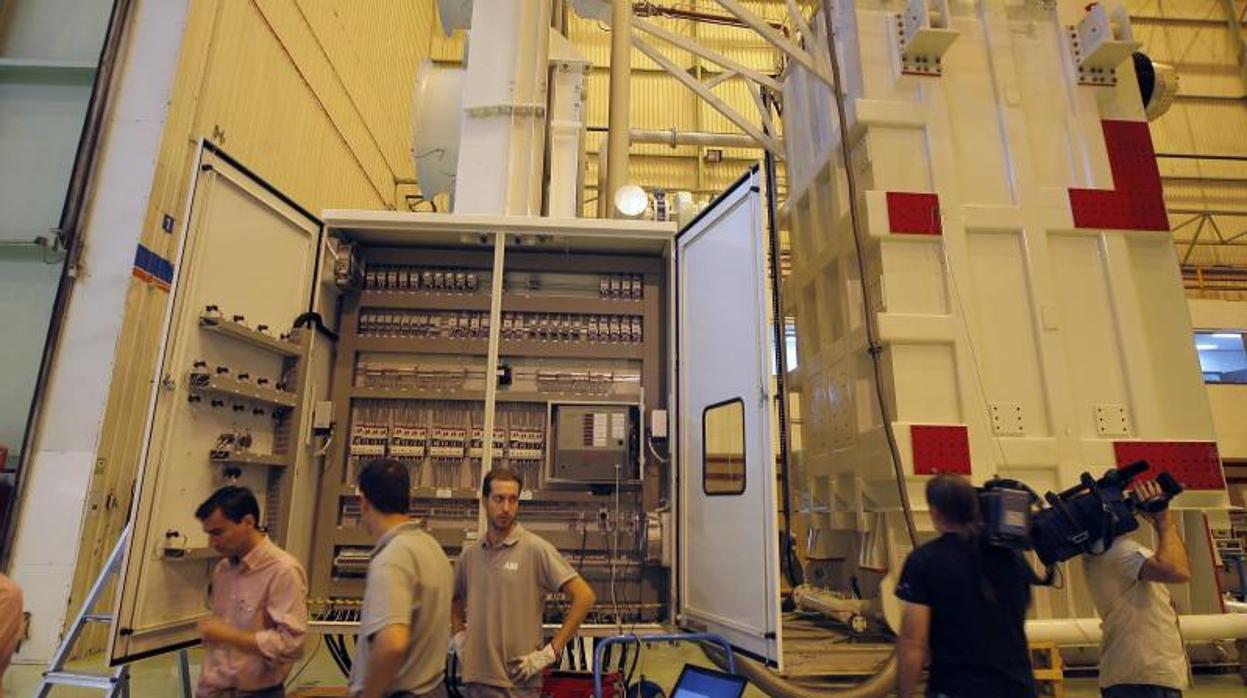 Interior de la factoría de ABB en Córdoba