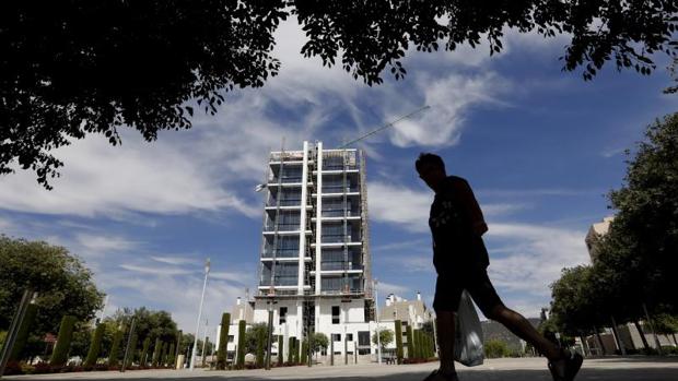 Proveedores de la Torre del Agua de Córdoba denuncian las «irregularidades ocultas» en la obra