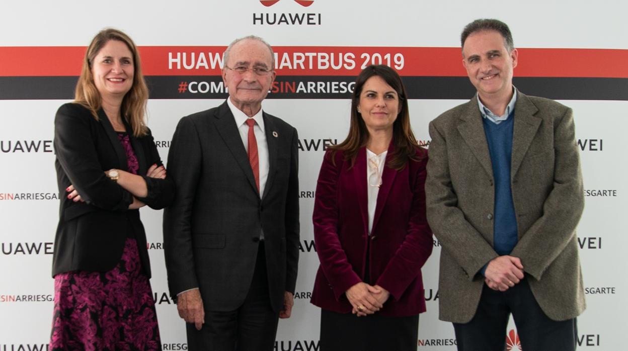 María Luisa Merlo, Francisco de la Torre, Susana Carrillo y Antonio Reyes en la presentación