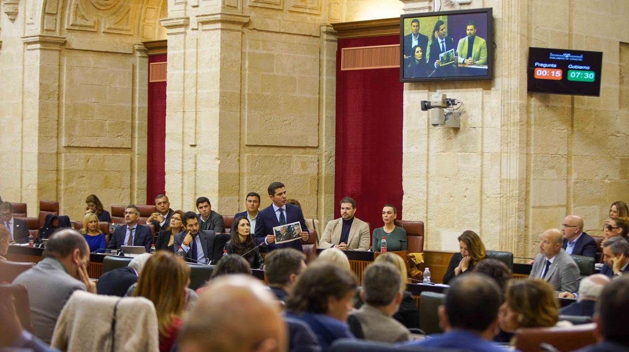 Imagen del salón de plenos del Parlamento