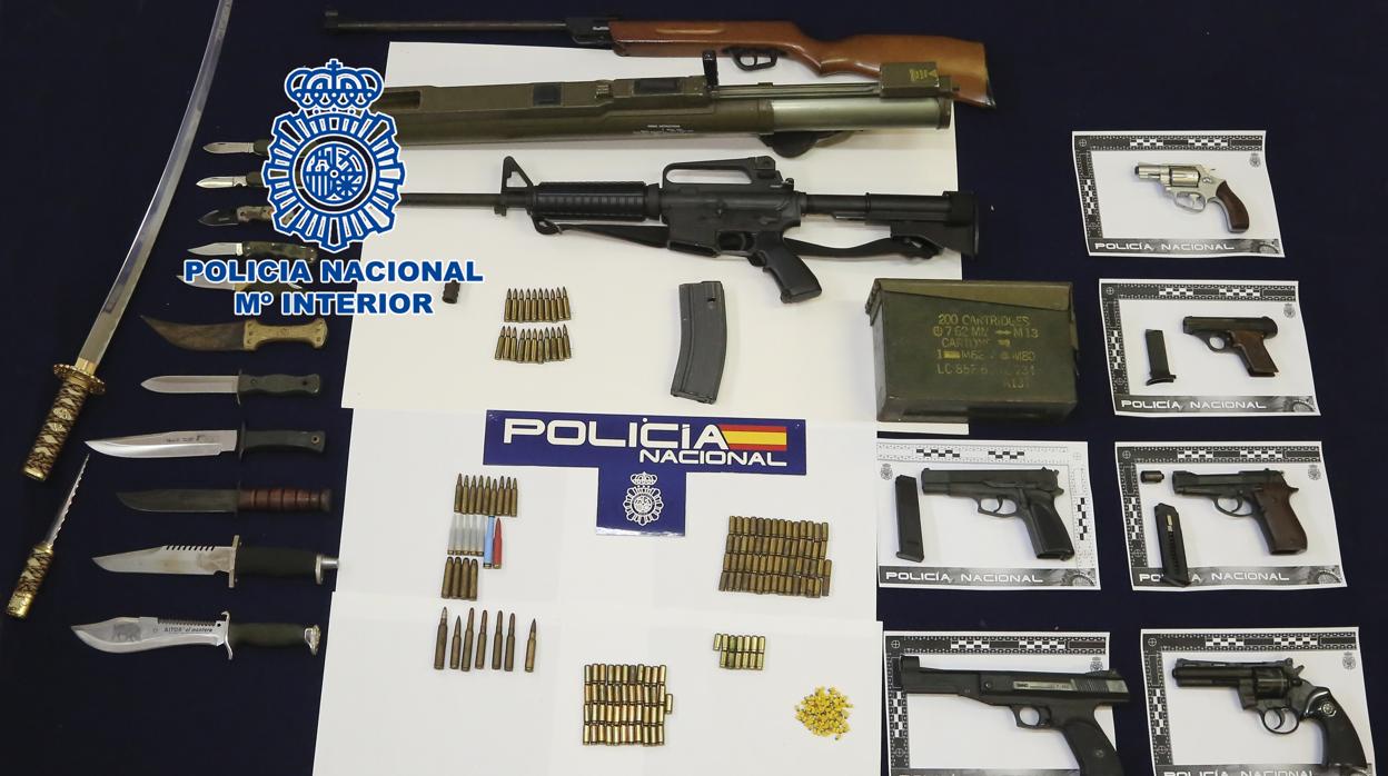 Armas intervenidas por la Policía Nacional