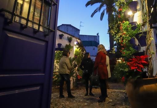 Todo lo que necesitas saber sobre la Navidad en los Patios de Córdoba: horarios, rutas y plano