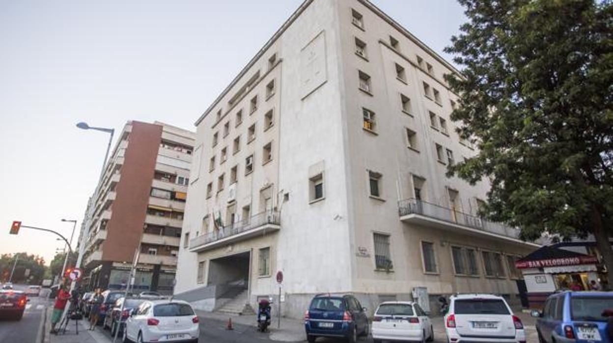 Edificio en el que se ubican los juzgados en Huelva