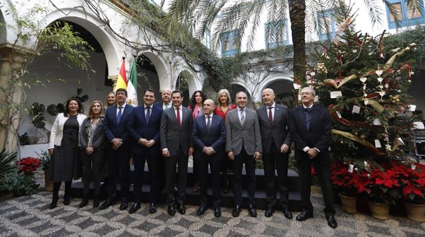 El Consejo de Gobierno de la Junta de Andalucía abre su primera reunión en Córdoba