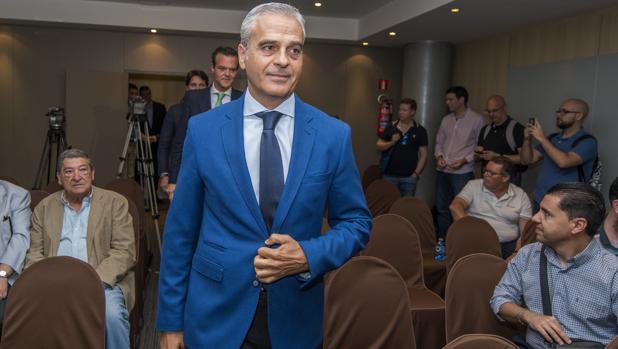 Miguel Valenzuela y Juanito, en Córdoba