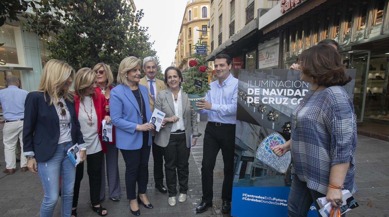 José María Bellido presentando la campaña de iluminación de Cruz Conde