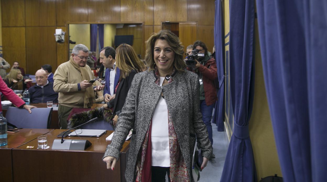 Susana Díaz llega a la reunión del grupo parlamentario