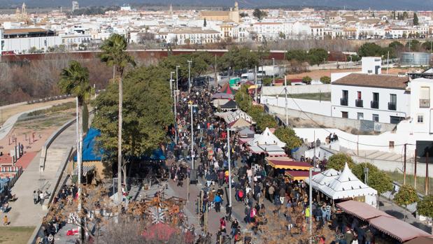 El Mercado Medieval de Córdoba se celebrará los días 24, 25 y 26 de enero junto a la Calahorra