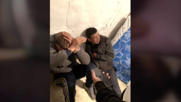 El vídeo de la espectacular detención de tres ladrones por los vecinos de un pueblo de Granada