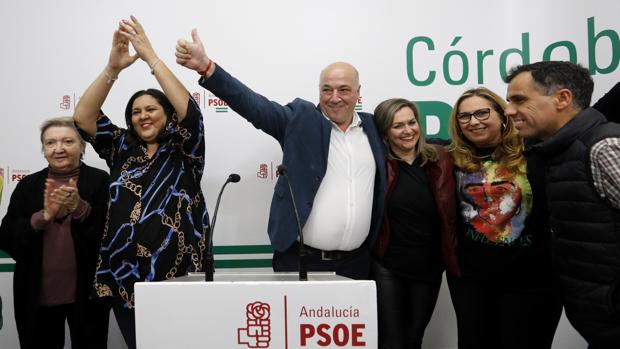 Así justifica el PSOE de Córdoba el nuevo gobierno de Sánchez con Podemos y la abstención de ERC y Bildu