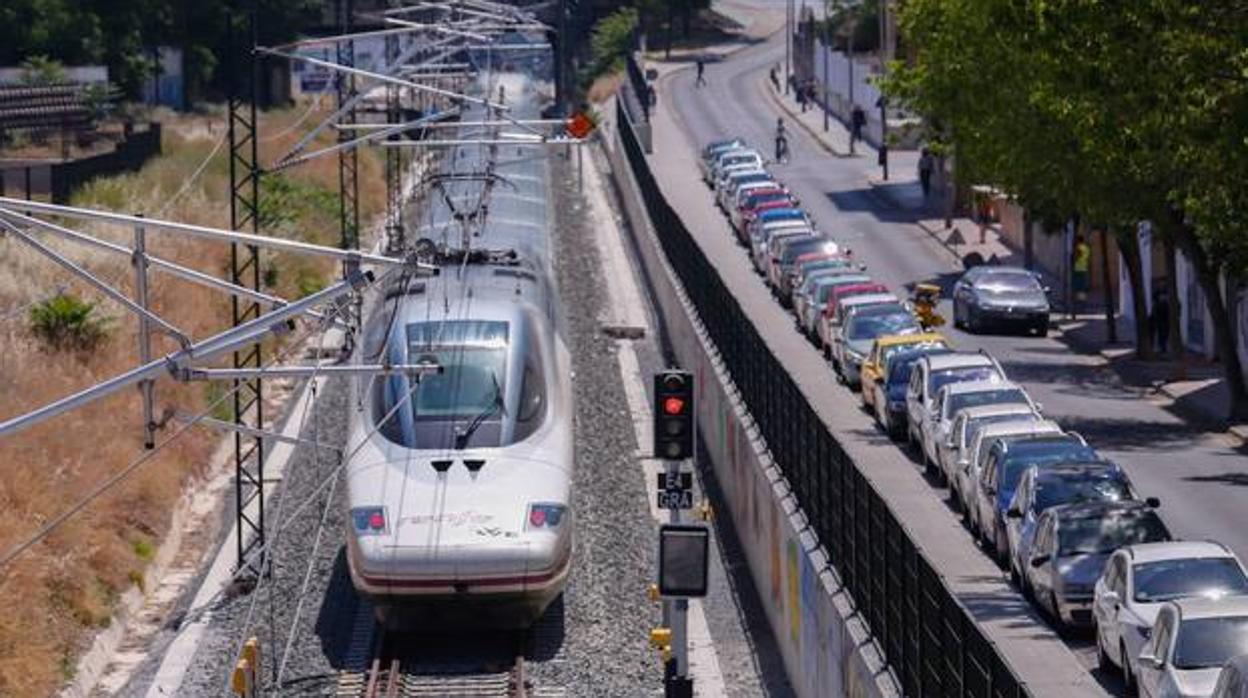 Granada pide que se soterre el AVE para compensar los años de desconexión ferroviaria