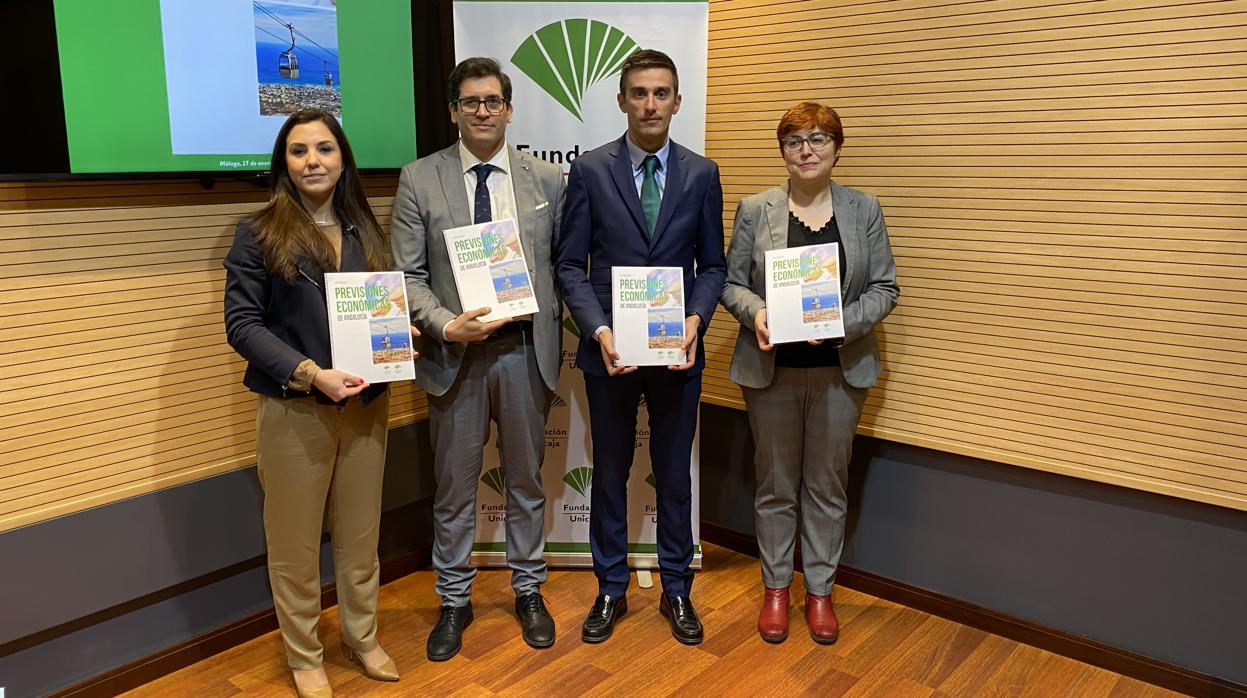 Cristina Rico, Rafael Muñoz, Rafael López del Paso y Felisa Becerra, este lunes en Málaga