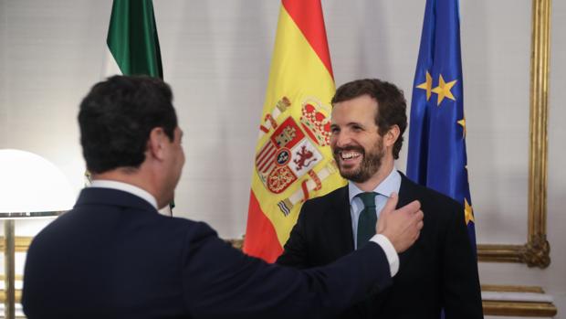 El PP andaluz escenifica ante Pablo Casado su distanciamiento de Vox