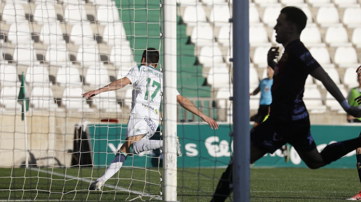 Valverde celebra el primer gol