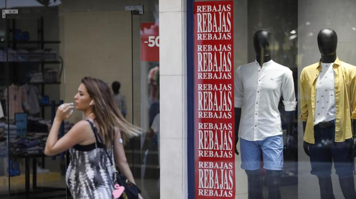 Un comercio cordobés en época de rebajas