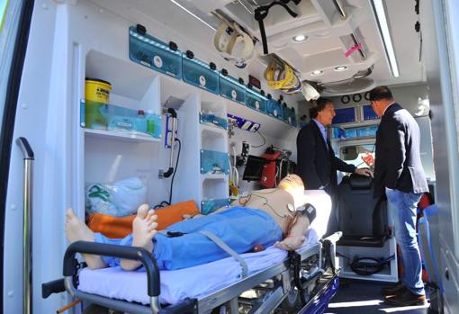 Interior de la ambulancia desarrollada por la startup