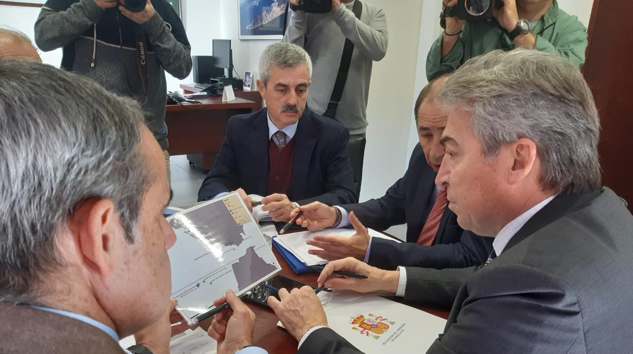 El delegado del Gobierno en Andalucía, en el gabinete de crisis reunido este martes en Algeciras