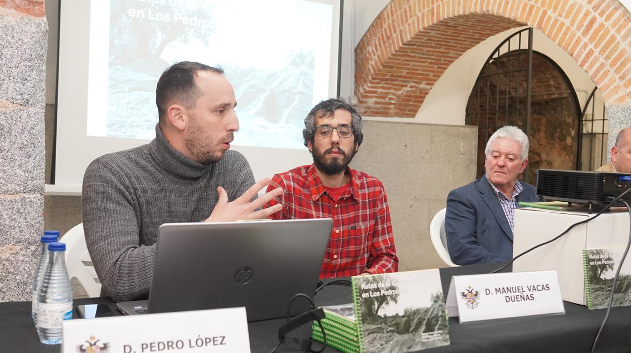 Presentación del libro sobre las trincheras de la guerra civil en el Valle de los Pedroches