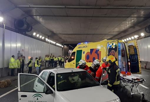 ¿Quieres ver el simulacro de incendio en el túnel de los Omeyas de Córdoba?