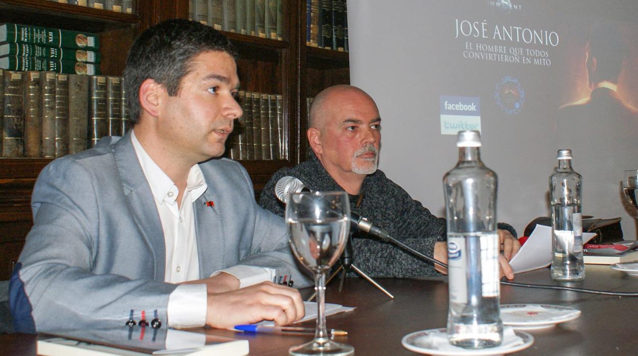 El historiador Manuel Chacón pronunciará hoy una conferencia en el Círculo de la Amistad de Córdoba