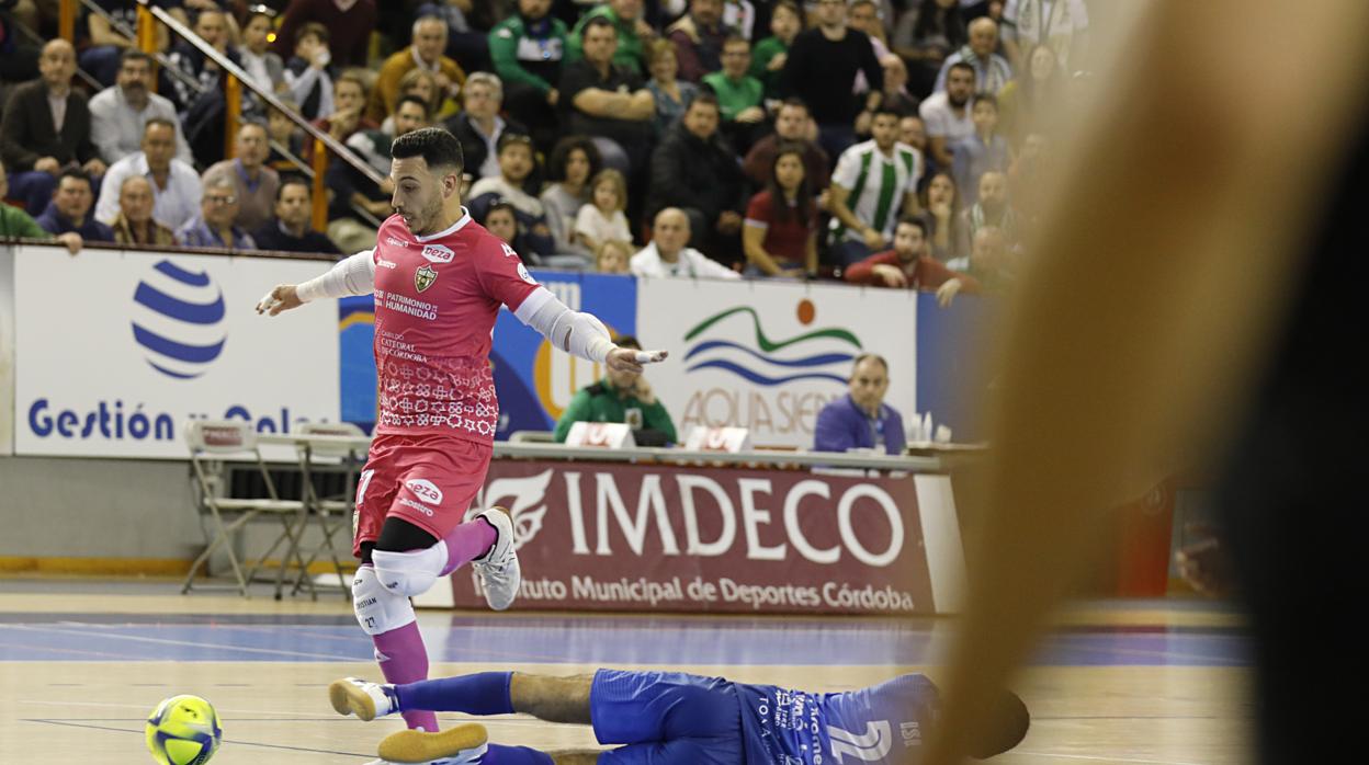 Cristian, en el partido ante el Peñíscola