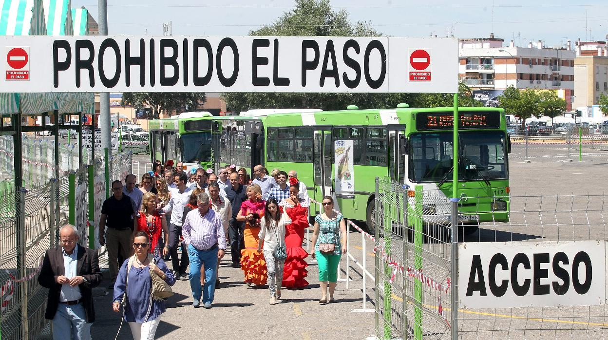 Parada de autobuses del recinto del Arenal