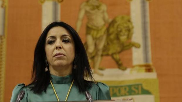 La presidenta del Parlamento insta al Gobierno central a acabar con la «infrafinanciación» de Andalucía