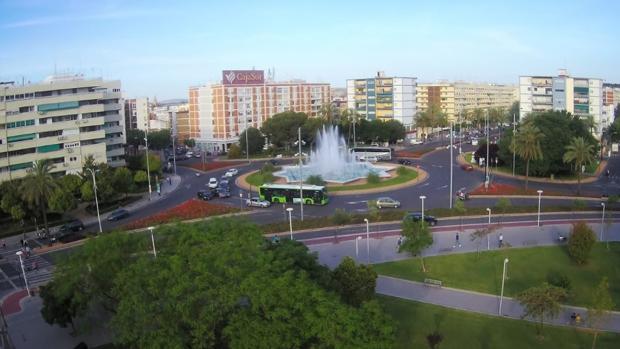 Un incendio en Córdoba lleva a una mujer al hospital y obliga a desalojar a todos los vecinos