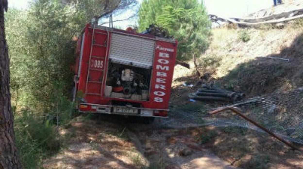 El camión de bomberos tras el accidente en julio de 2012