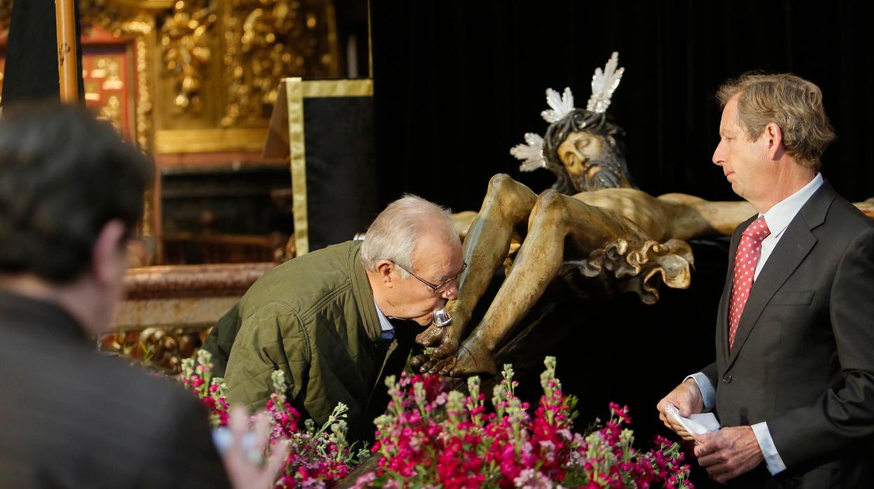 Besapiés del Cristo de la Caridad