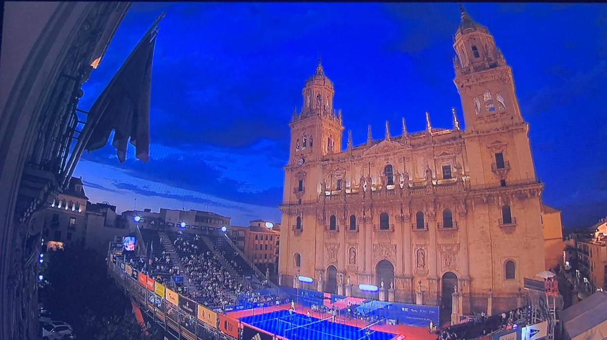 Partido jugado en la prueba celebrada en la plaza de Santa María, ante la Catedral de Jaén