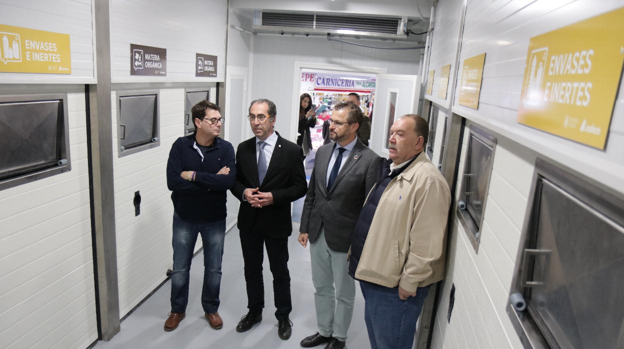 Inauguración del ecopunto del mercado de Ciudad Jardín