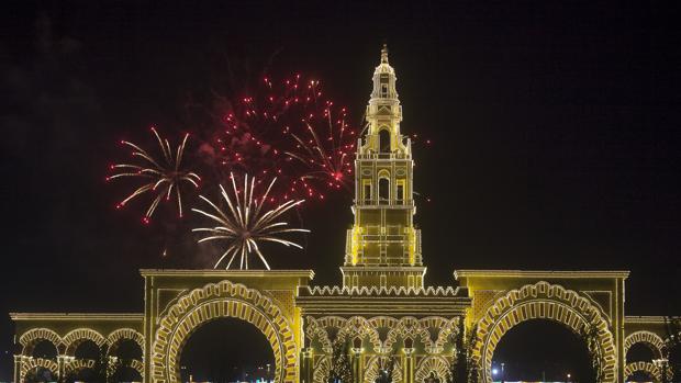 La reforma de la Feria de Mayo de Córdoba comenzará por la calle que separa las casetas de los cacharritos