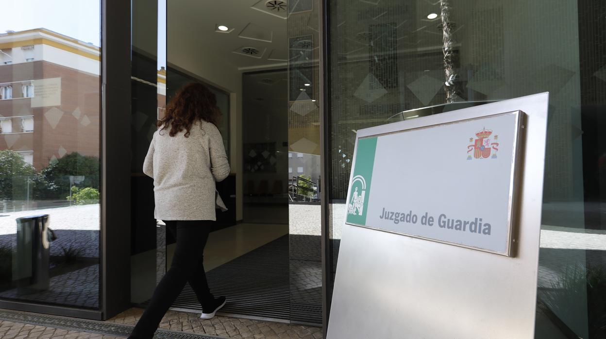 Acceso al Juzgado de Guardia del a Ciudad de la Justicia