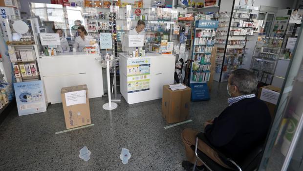 Las farmacias de Córdoba se organizan para que no falte la atención en pueblos pequeños