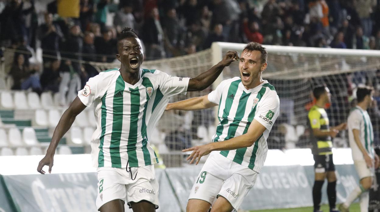 Djetei celebra su gol ante el Sanluqueño