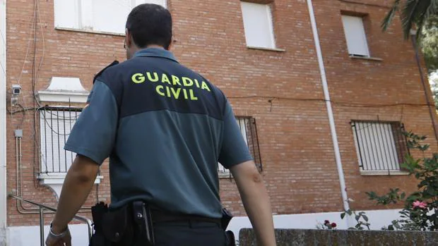 Coronavirus: Detenido un vecino de Granada por saltarse tres días seguidos el confinamiento