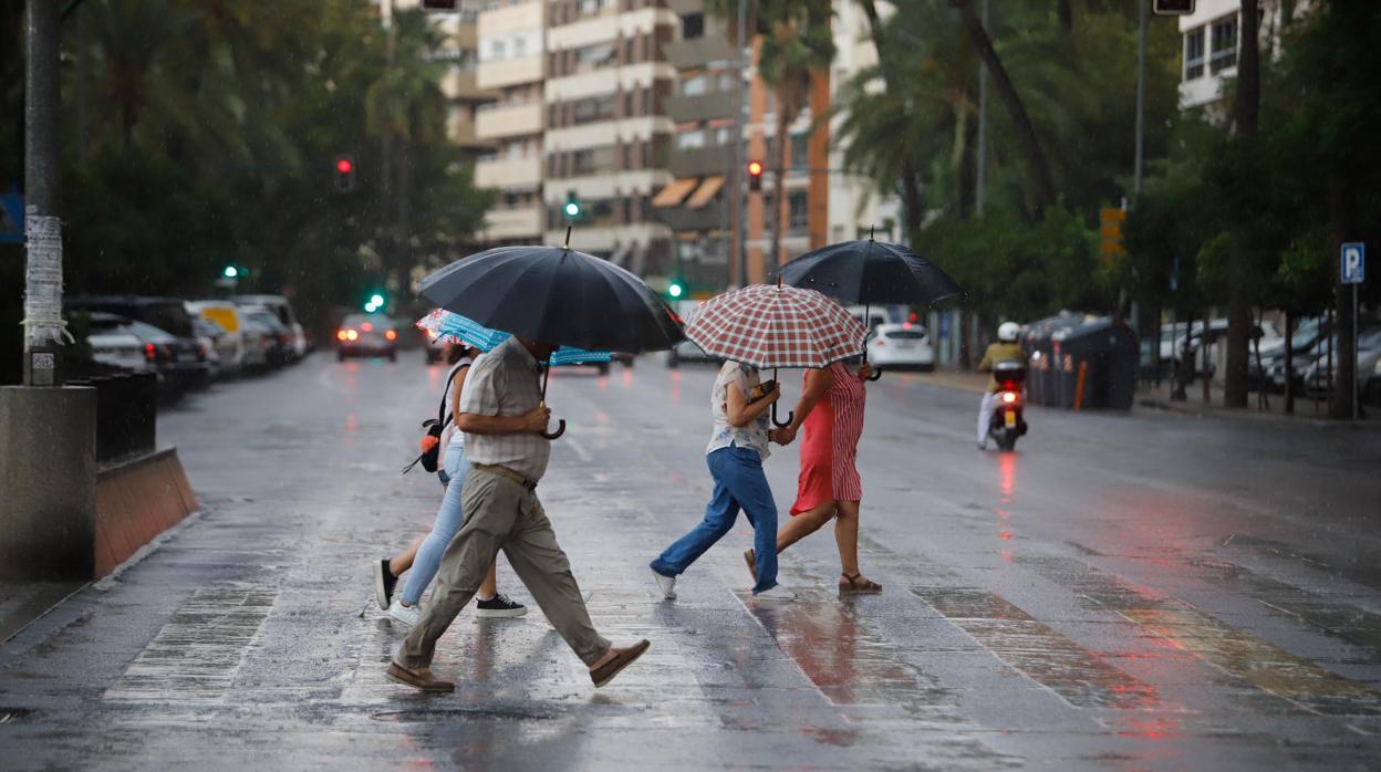 La lluvia hará acto de presencia este lunes en la capital